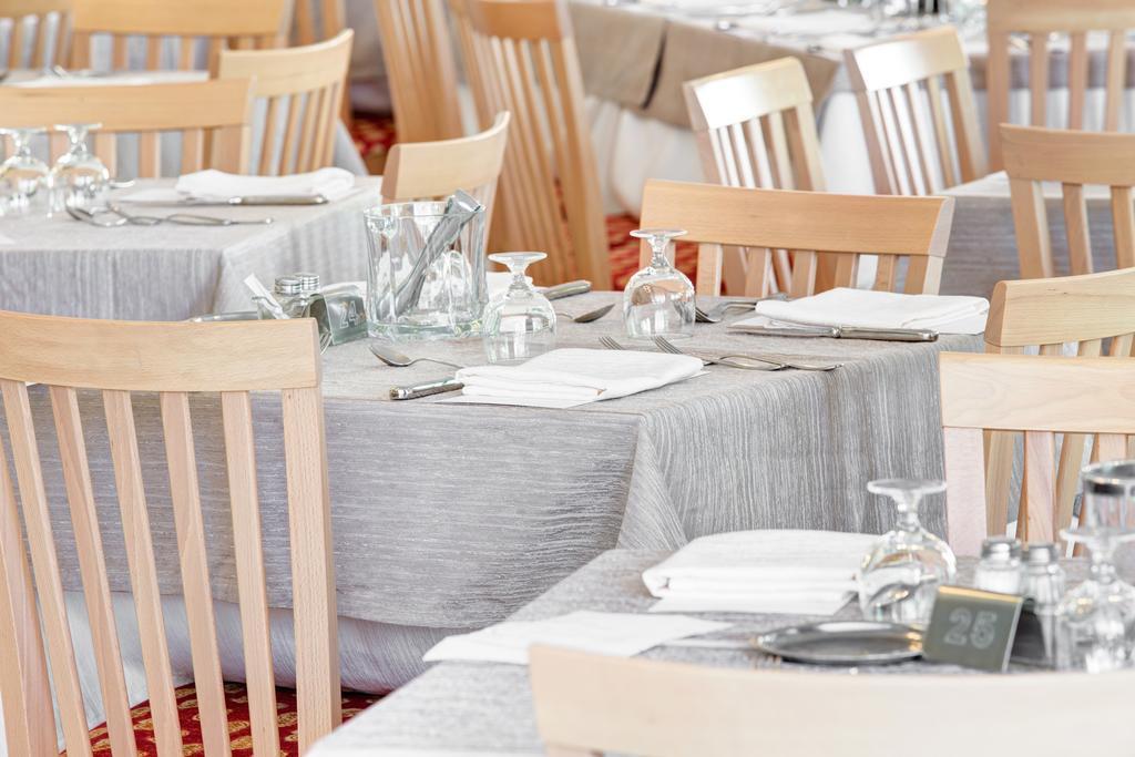Hotel Giamaika Чезенатико Екстериор снимка